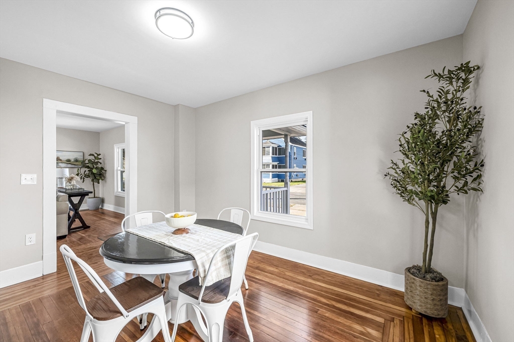 85 Edendale Street Springfield, MA 01104 - Photo 8 of 29