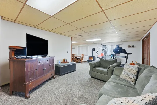 $489,900 | 5010 Terry Lake Road, Hamilton, IN 46742