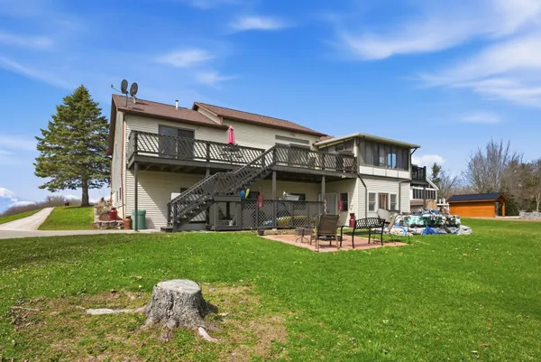 $489,900 | 5010 Terry Lake Road, Hamilton, IN 46742