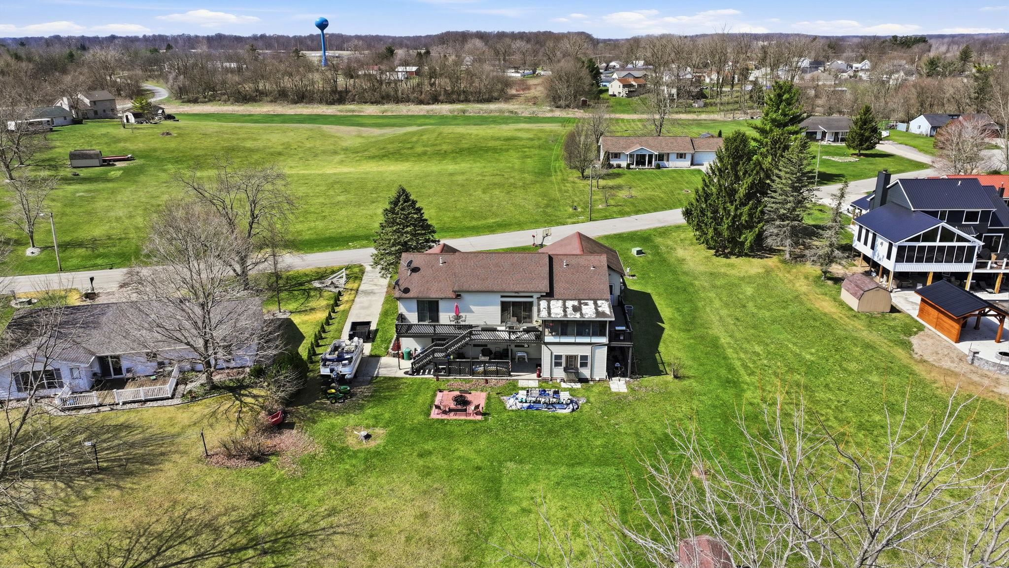 5010 Terry Lake Road Hamilton, IN 46742 - Photo 6 of 36