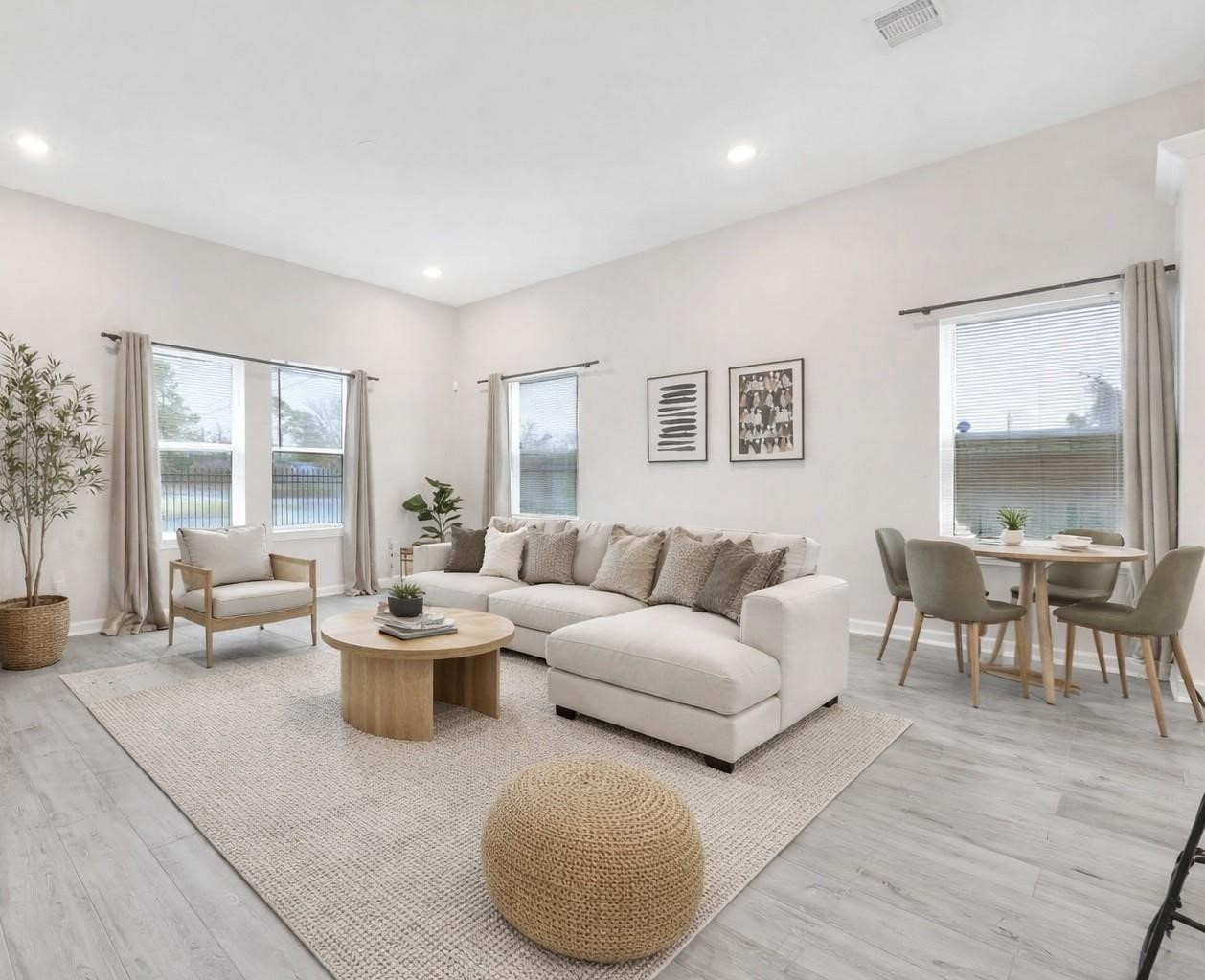 6320 Laura Koppe Road Houston, TX 77016 - Photo 8 of 17 Virtually staged.