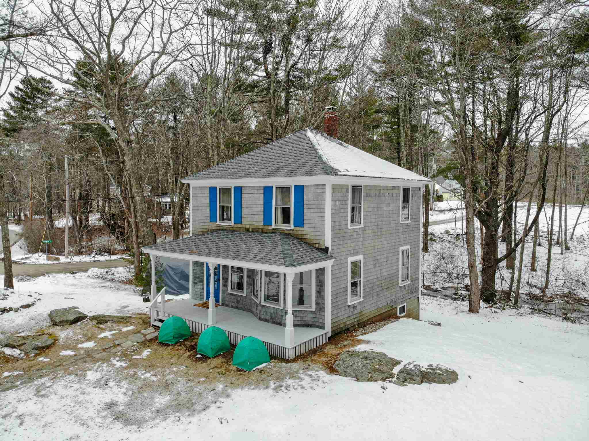 32 Old County Road York, ME 03902 - Photo 1 of 20 Gallery Image 1