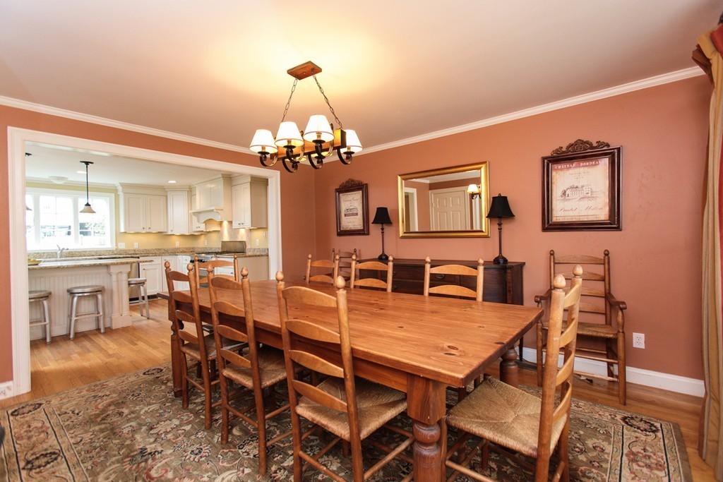 62 Standish Circle Wellesley, MA 02481 - Photo 9 of 13