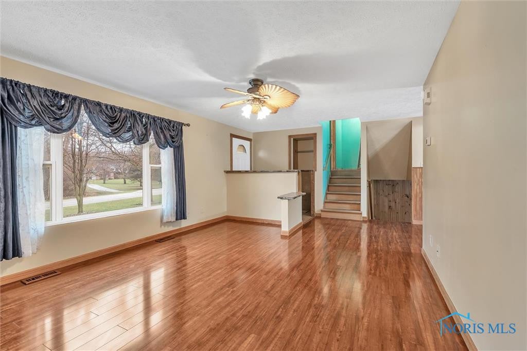 957 Sand Ridge Road Bowling Green, OH 43402 - Photo 5 of 38 Gallery Image 5
