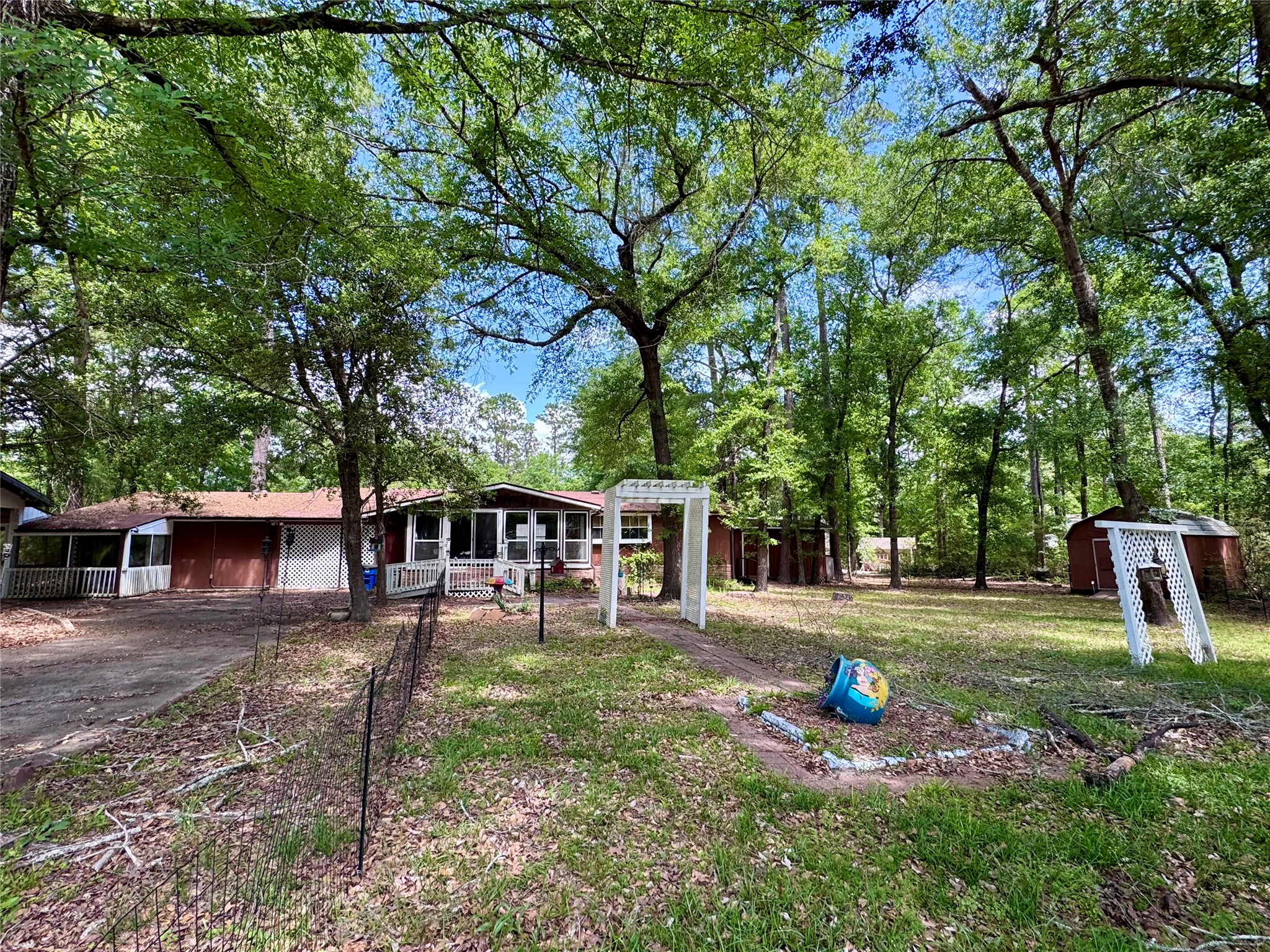 106 Westlake Road Trinity, TX 75862 - Photo 2 of 31