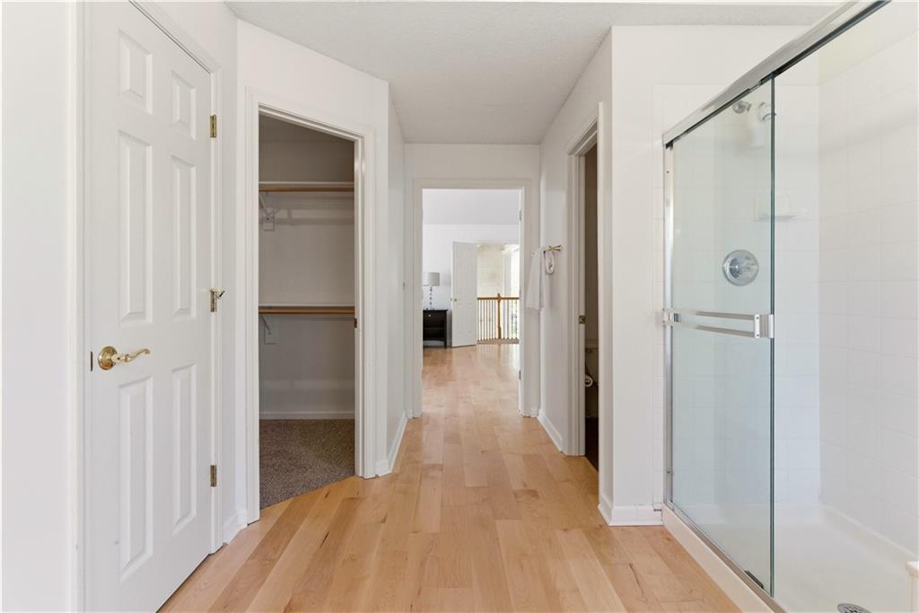 14322 Reeder Street Overland Park, KS 66221 - Photo 25 of 48