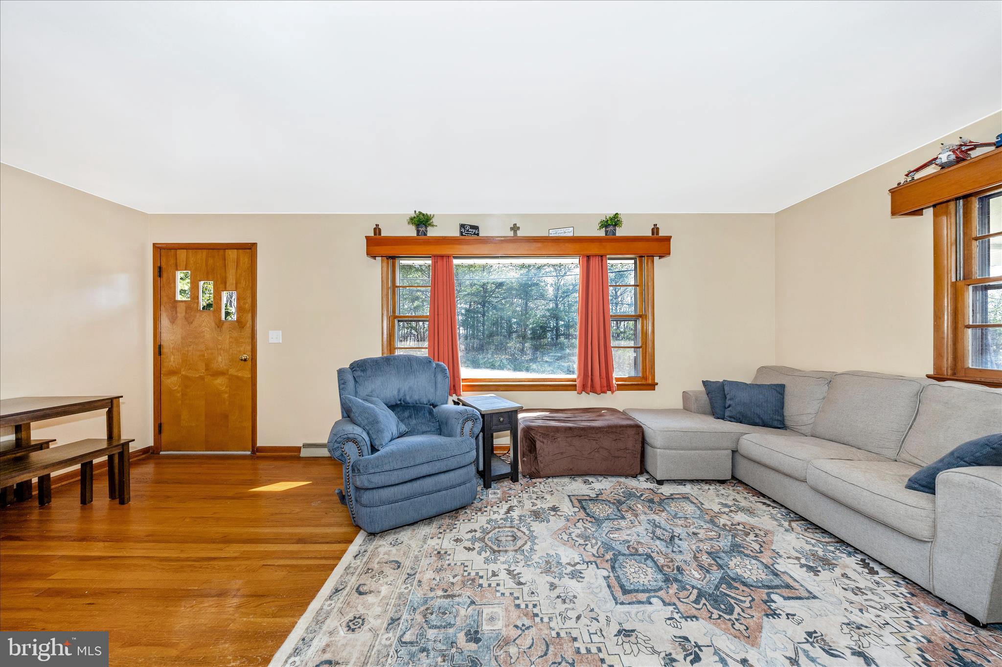 15639 Clear Spring Road Williamsport, MD 21795 - Photo 6 of 28 F05A7715
