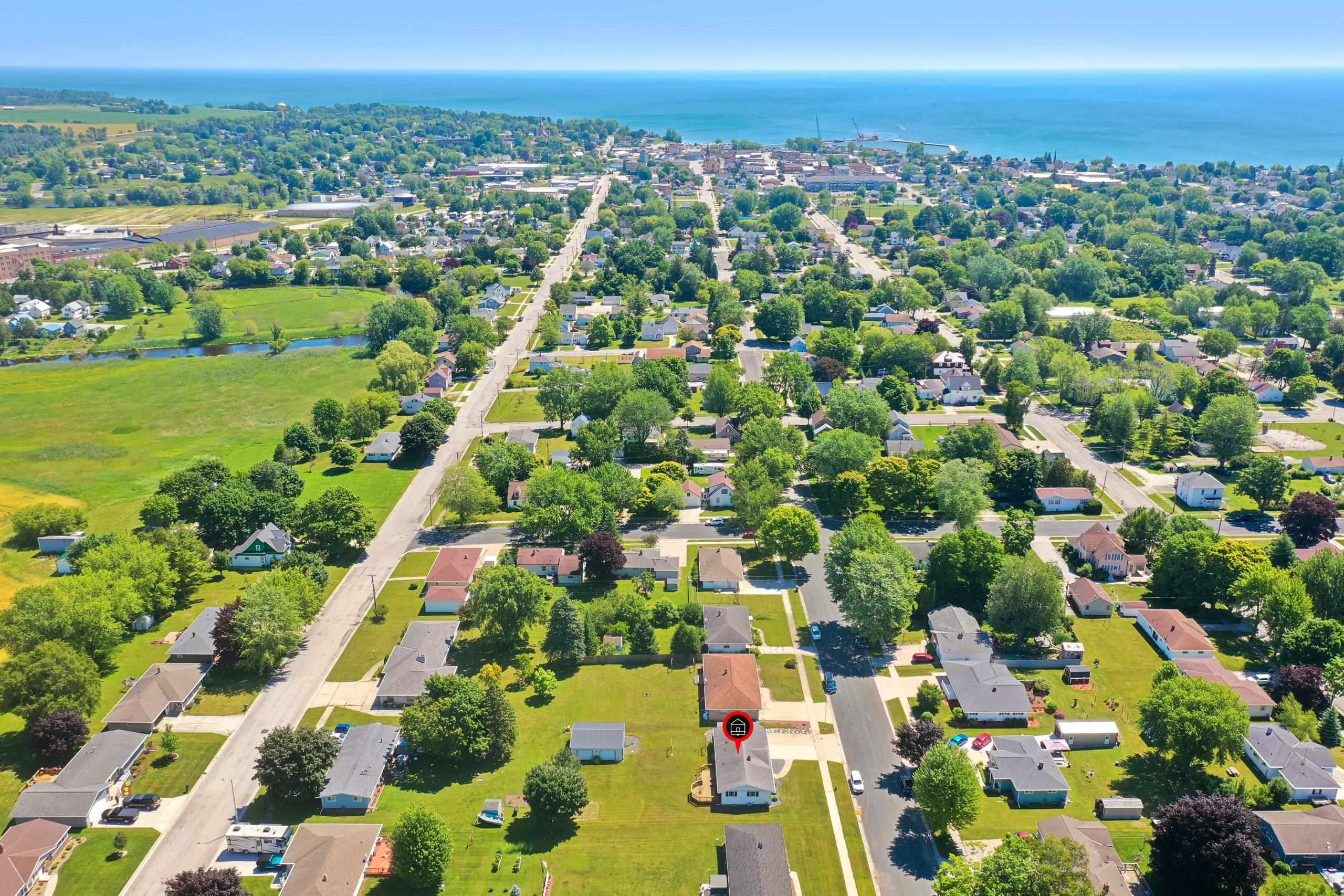 1501 State Street Algoma, WI 54201 - Photo 45 of 55