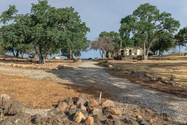 $639,000 | 5535 Parrotts Ferry Road, Vallecito, CA 95251