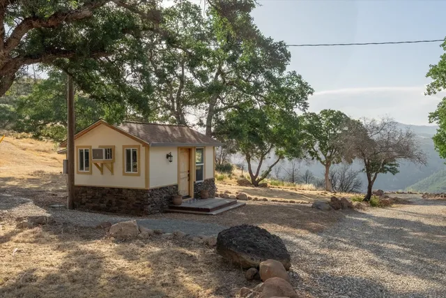 $639,000 | 5535 Parrotts Ferry Road, Vallecito, CA 95251