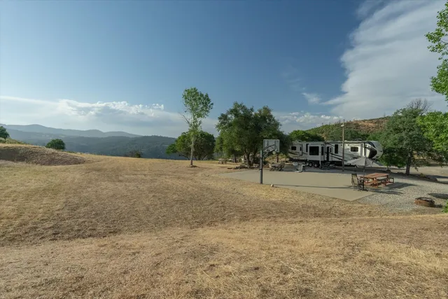 $639,000 | 5535 Parrotts Ferry Road, Vallecito, CA 95251