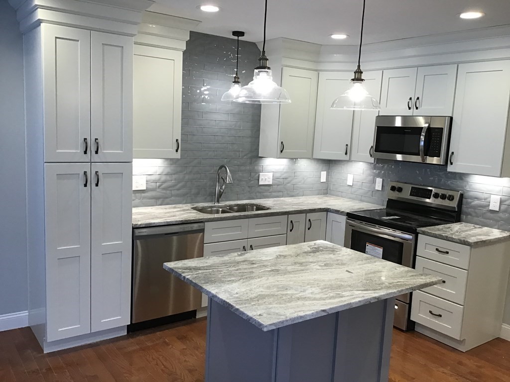 11 Soucy Drive Rutland, MA 01543 - Photo 2 of 9 Gallery Image 2