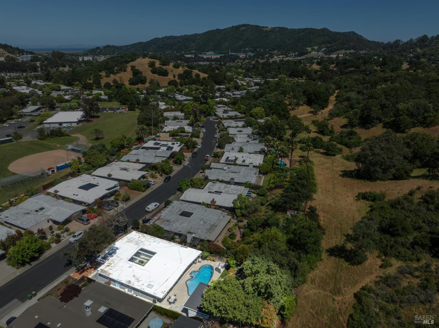 324 Devon Drive San Rafael, CA 94903 - Photo 53 of 54