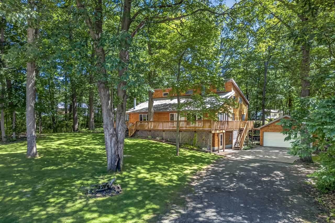 9531 Silver Lake Road Mears, MI 49436 - Photo 4 of 60