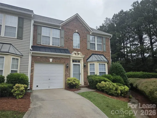 $2,100 | 113 Kase Court, Mooresville, NC 28117