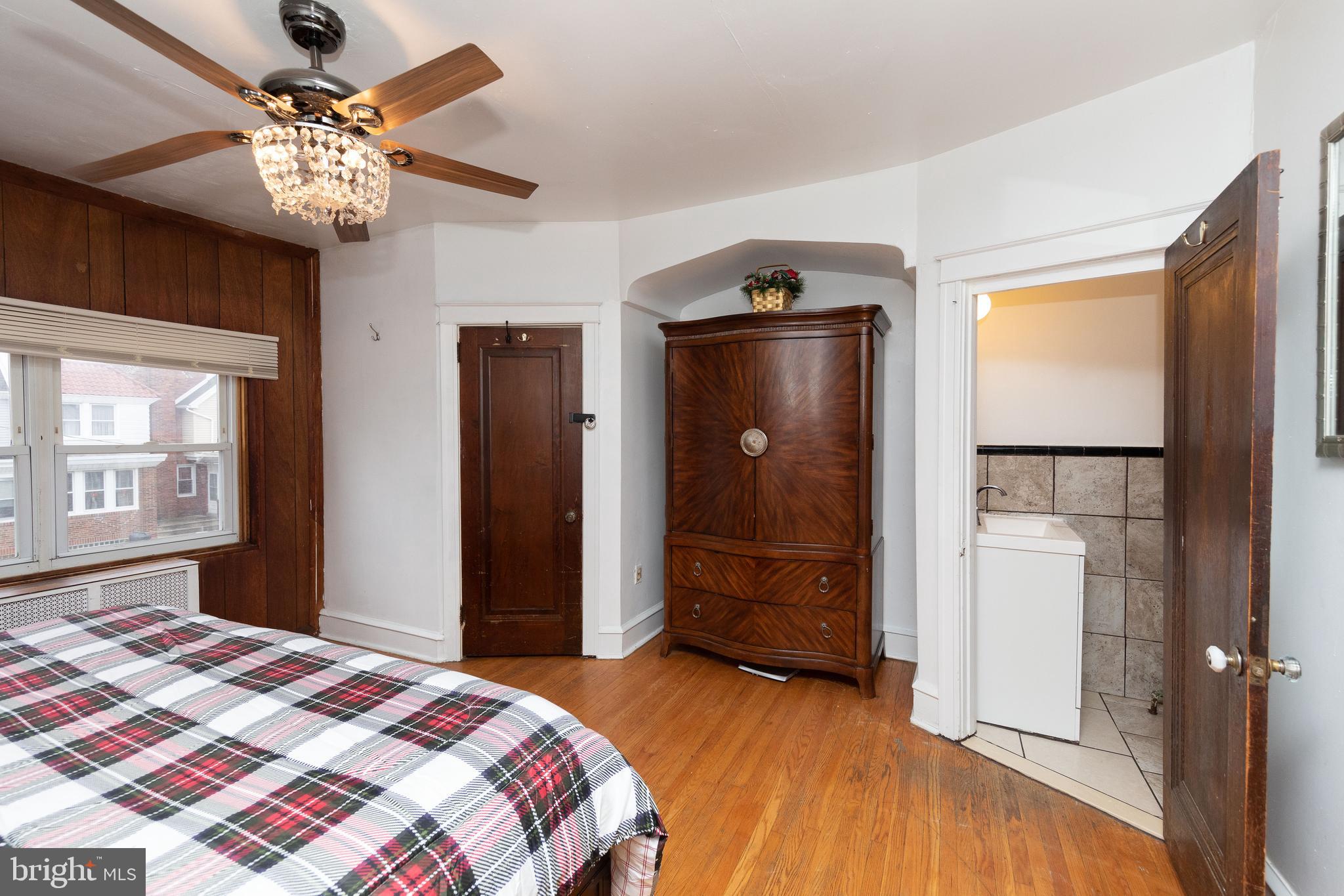 7138 Cottage Street Philadelphia, PA 19135 - Photo 21 of 38