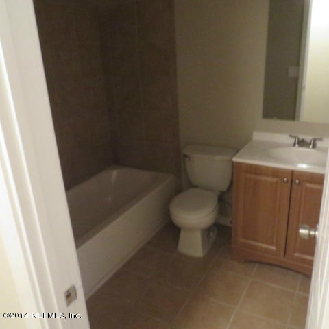 5314 Ridgecrest Avenue Jacksonville, FL 32207 - Photo 16 of 20 IMG_0257