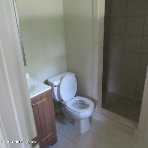 5314 Ridgecrest Avenue Jacksonville, FL 32207 - Photo 18 of 20 IMG_0259