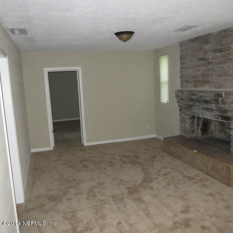 5314 Ridgecrest Avenue Jacksonville, FL 32207 - Photo 6 of 20 IMG_0247