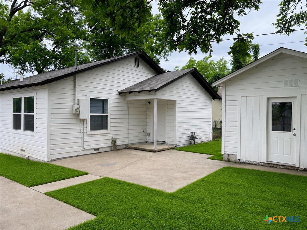 1405 South 39th Street Temple, TX 76504 - Photo 18 of 21 *vegetation artificially enhanced