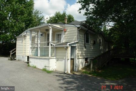 5108 Shelbourne Road Baltimore, MD 21227 - Photo 8 of 20 Exterior (General)