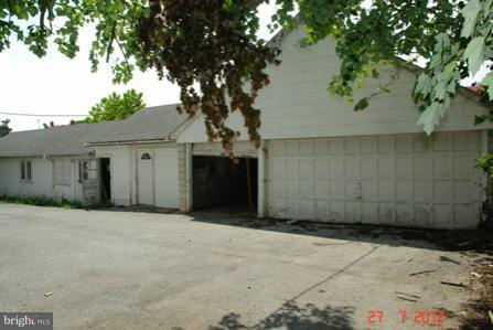 5108 Shelbourne Road Baltimore, MD 21227 - Photo 10 of 20 Exterior (General)