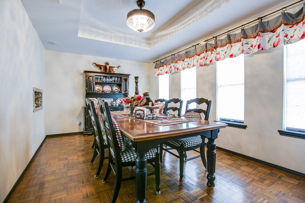 248 Edinburgh Road San Angelo, TX 76901 - Photo 18 of 54 Dining Room 1