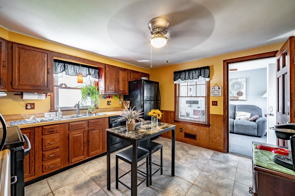 14 Bonneta Circle Chicopee, MA 01020 - Photo 16 of 32