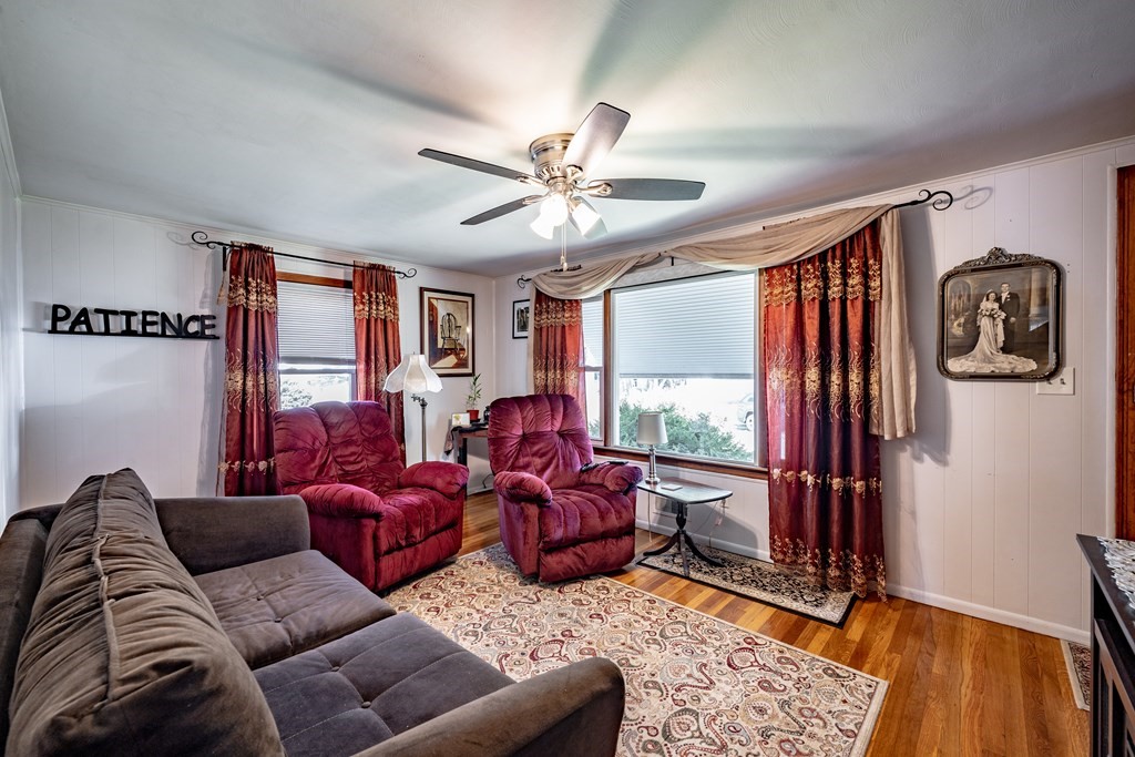 14 Bonneta Circle Chicopee, MA 01020 - Photo 24 of 32