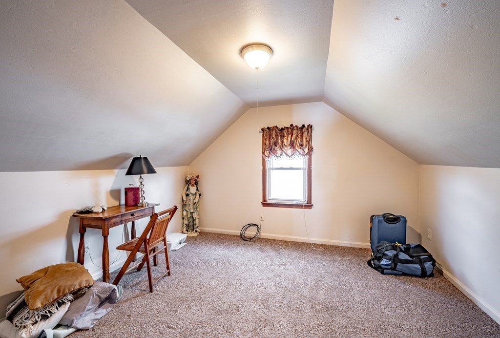 14 Bonneta Circle Chicopee, MA 01020 - Photo 25 of 32