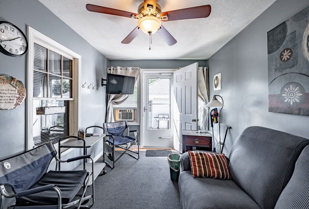 14 Bonneta Circle Chicopee, MA 01020 - Photo 29 of 32