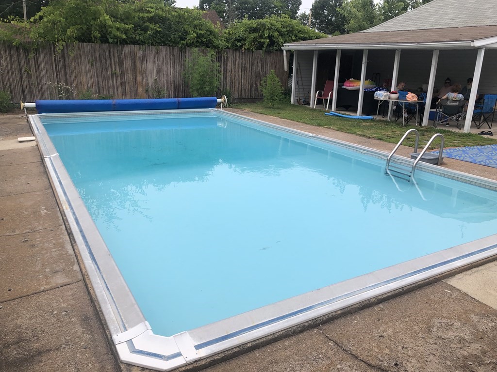 14 Bonneta Circle Chicopee, MA 01020 - Photo 4 of 32