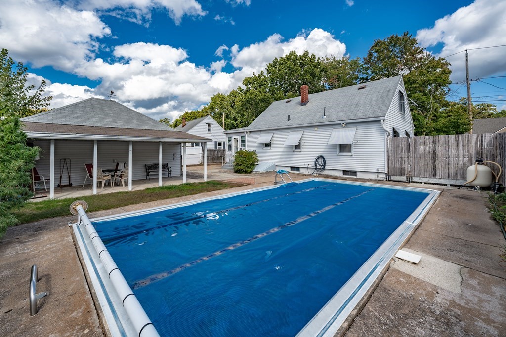 14 Bonneta Circle Chicopee, MA 01020 - Photo 10 of 32