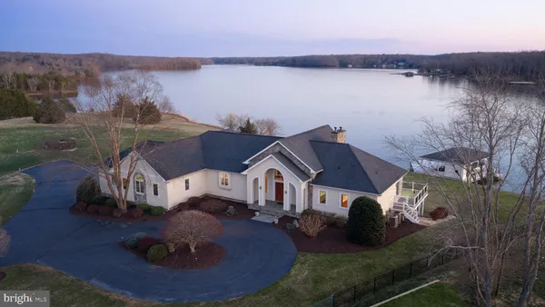 $2,700,000 | 6109 Lake Front Way, Spotsylvania, VA 22551