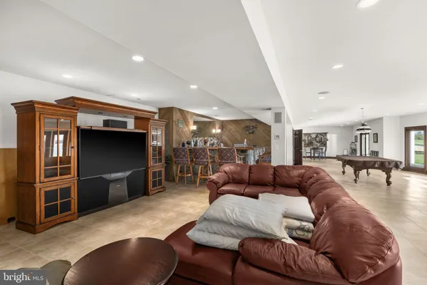 $2,700,000 | 6109 Lake Front Way, Spotsylvania, VA 22551