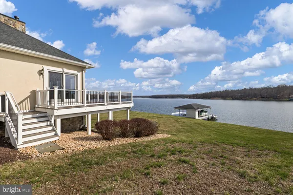$2,700,000 | 6109 Lake Front Way, Spotsylvania, VA 22551