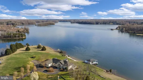 $2,700,000 | 6109 Lake Front Way, Spotsylvania, VA 22551