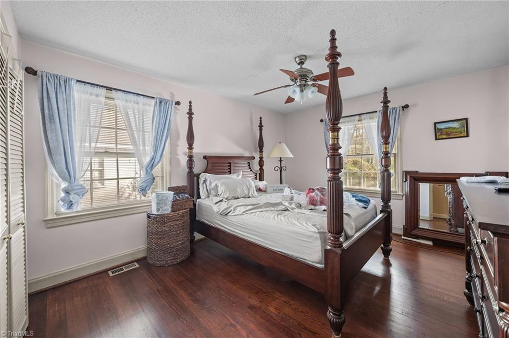 1421 Old Town Road Winston-Salem, NC 27106 - Photo 19 of 37