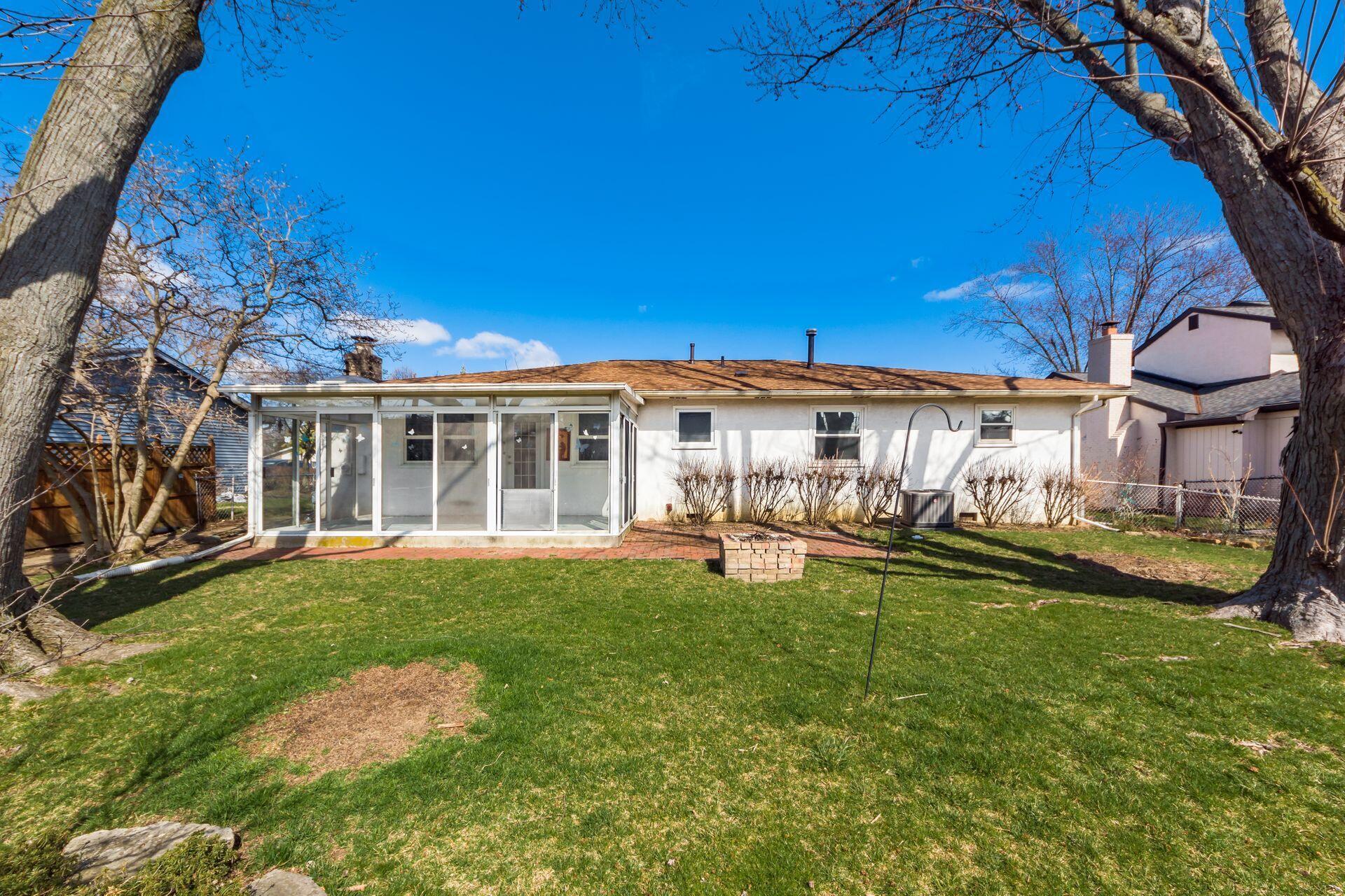 1553 Francisco Road Columbus, OH 43220 - Photo 23 of 28 038_945_M 1553 Francisco087-2