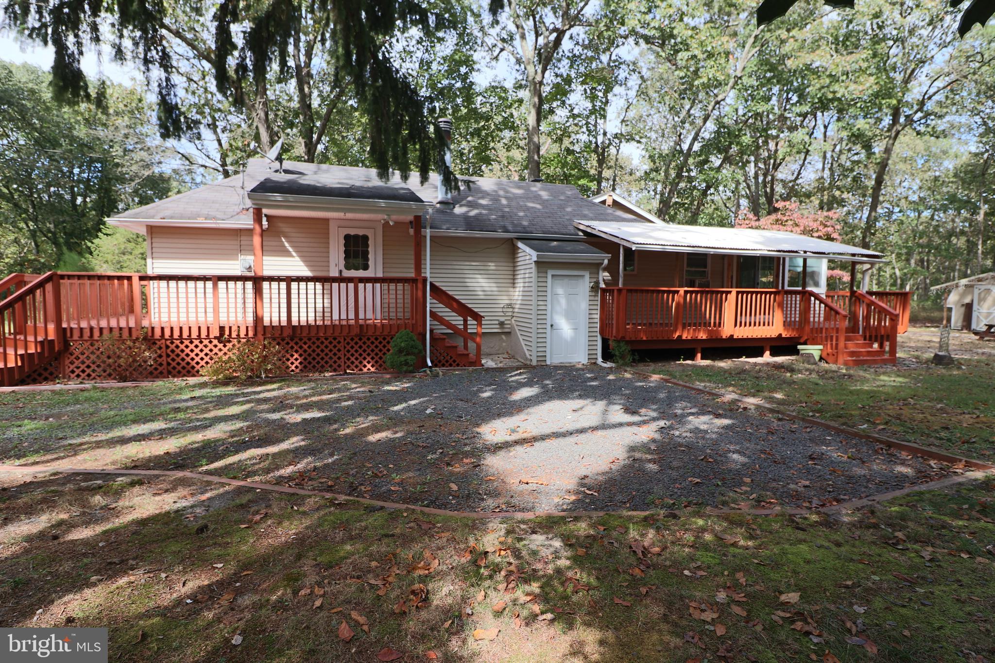 129 West Spring Street Pine Hill, NJ 08021 - Photo 3 of 29