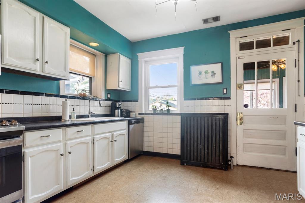 5521 Itaska Street St. Louis, MO 63109 - Photo 8 of 45