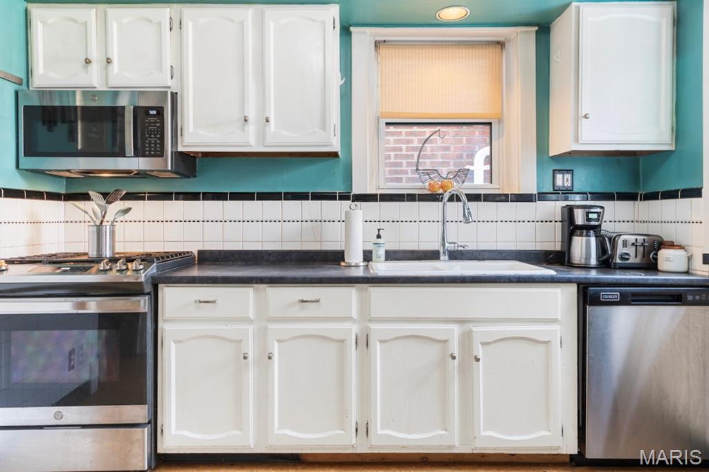 5521 Itaska Street St. Louis, MO 63109 - Photo 9 of 45