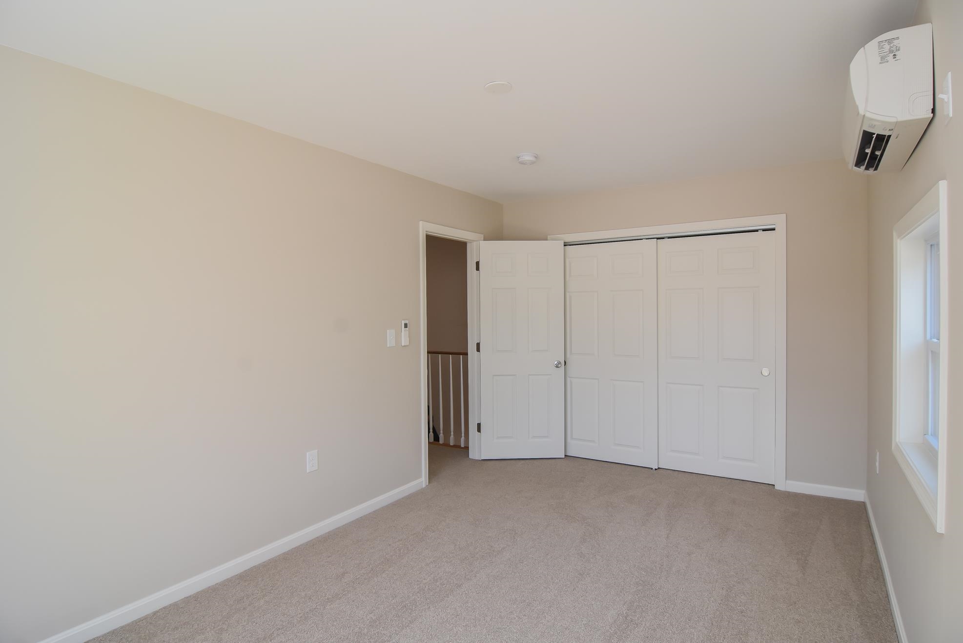 281 Bodwell Road Manchester, NH 03109 - Photo 18 of 26