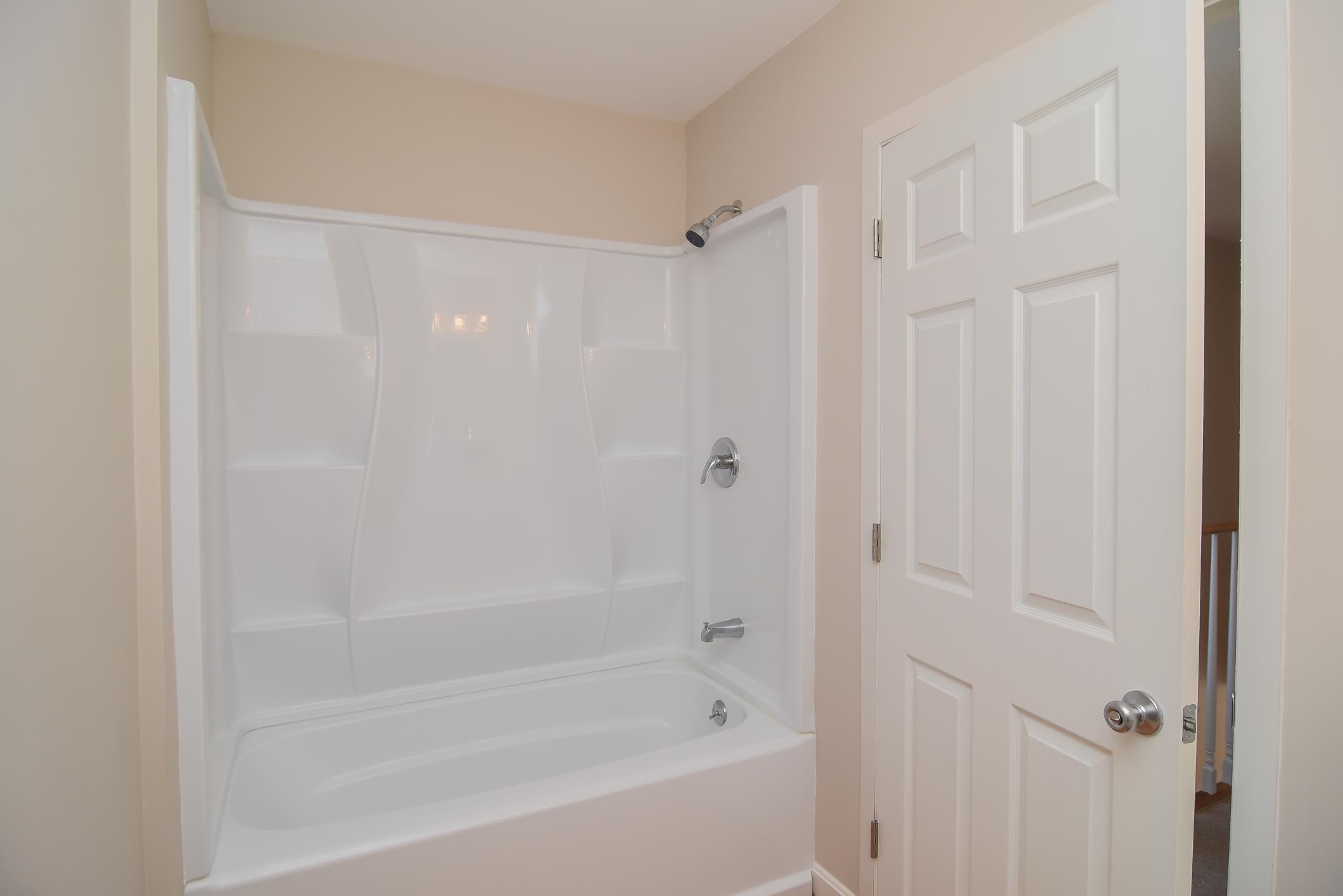 281 Bodwell Road Manchester, NH 03109 - Photo 22 of 26