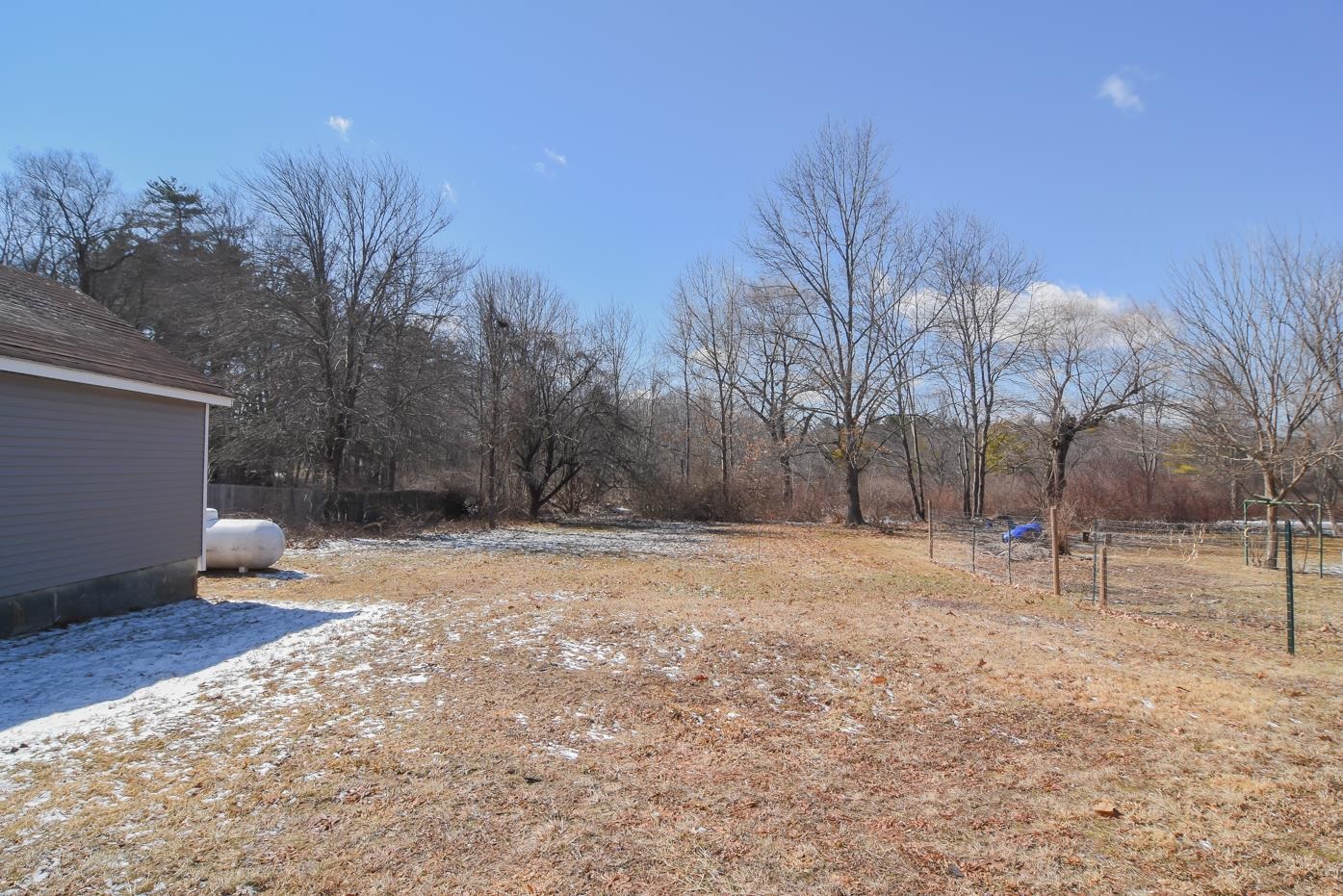281 Bodwell Road Manchester, NH 03109 - Photo 24 of 26