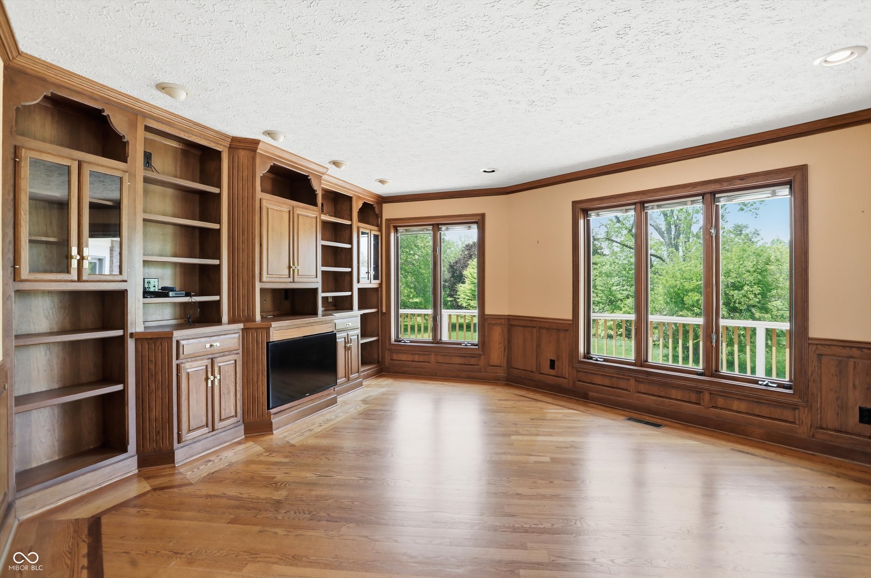 13500 Six Points Road Carmel, IN 46032 - Photo 11 of 65