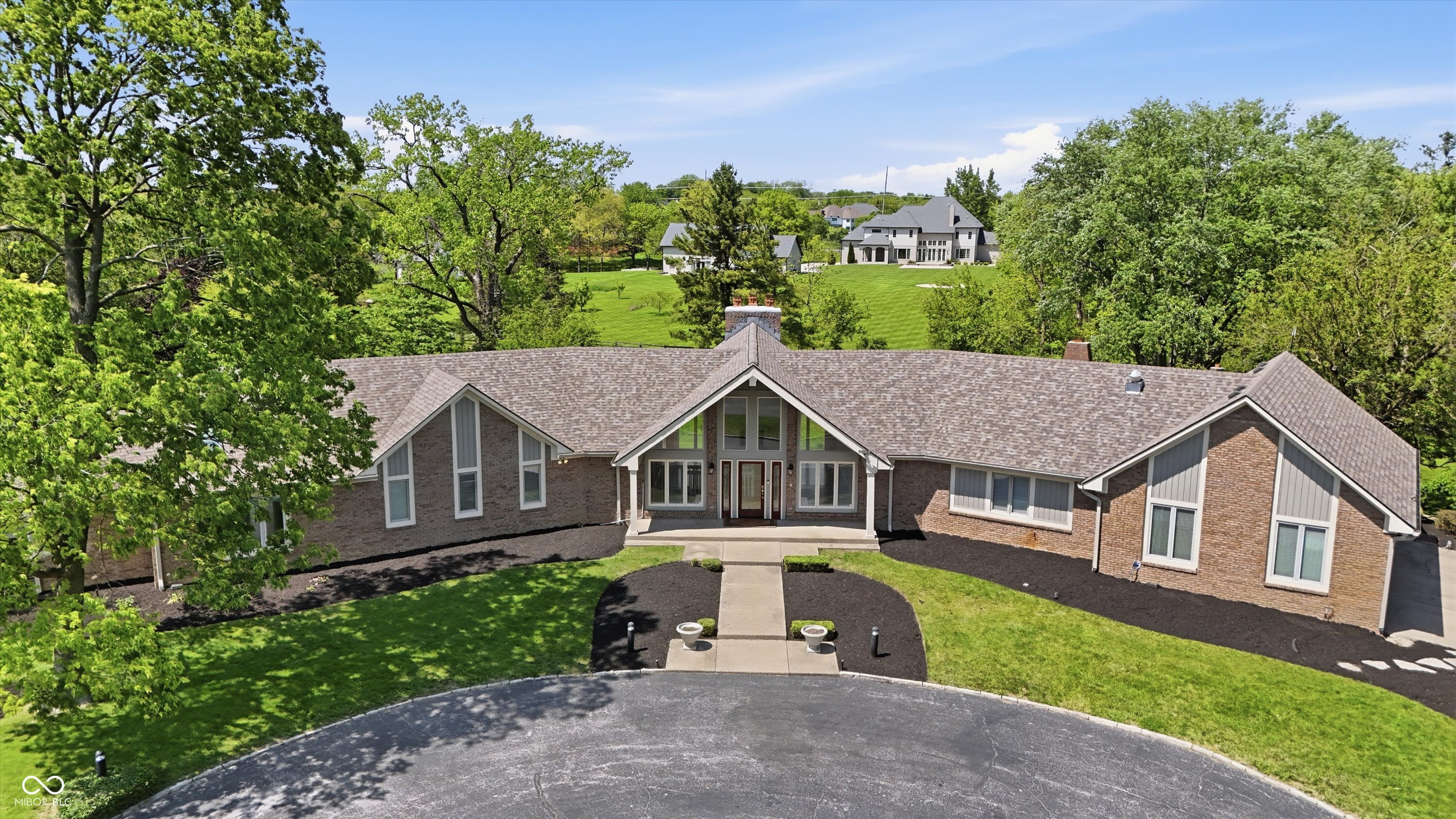 13500 Six Points Road Carmel, IN 46032 - Photo 6 of 65