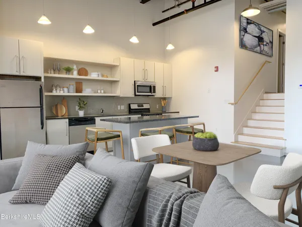 $545,000 | 160 Water Street, Unit 103, Williamstown, MA 01267