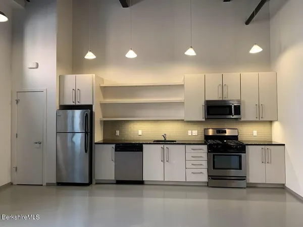 $545,000 | 160 Water Street, Unit 103, Williamstown, MA 01267