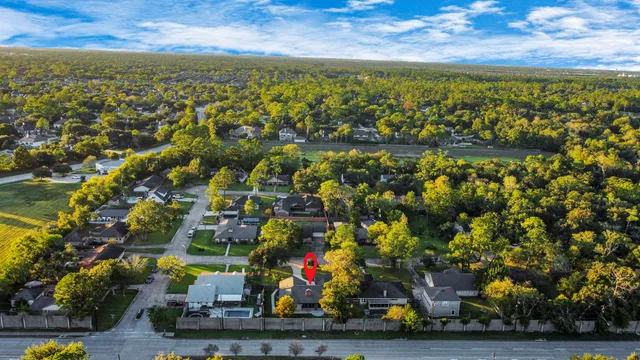 $2,500 | 103 Cherry Tree Lane, Friendswood, TX 77546